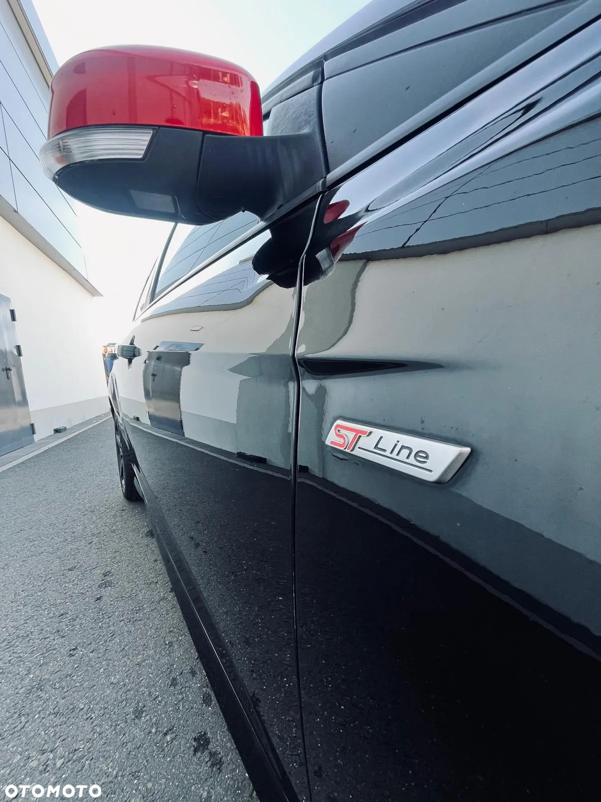 Ford Focus Turnier 1.5 EcoBoost Start-Stopp-System ST-Line - 11