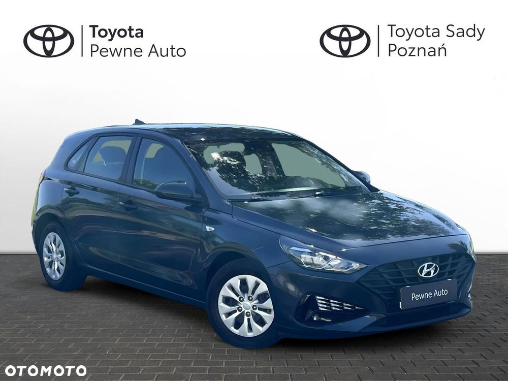 Hyundai i30 1.0 T-GDI Classic + - 10