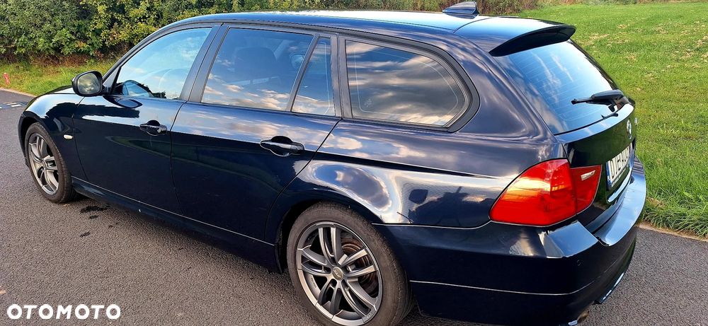 BMW Seria 3 318d - 5