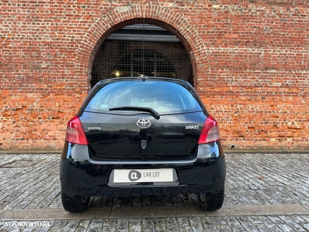 Toyota Yaris 1.0 VVT-i AC - 7