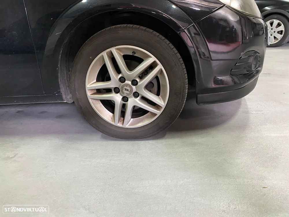 Opel Astra GTC 1.3 CDTI - 17