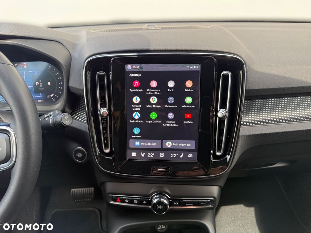 Volvo XC 40 - 26