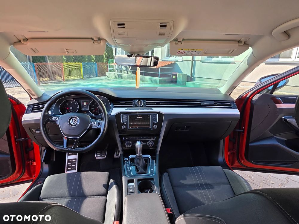 Volkswagen Passat Variant - 17