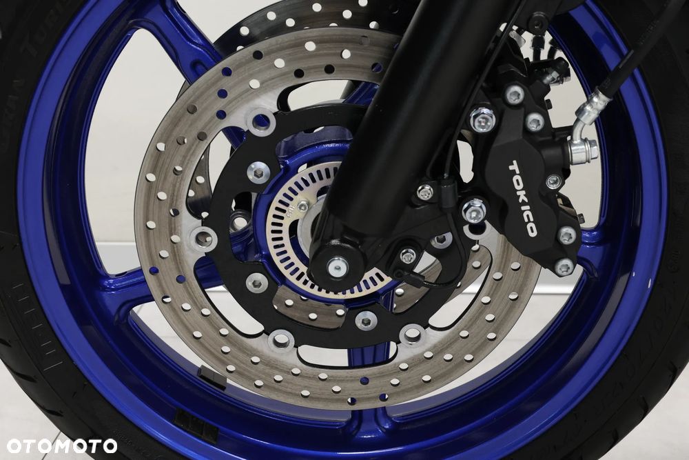 Suzuki SV - 33