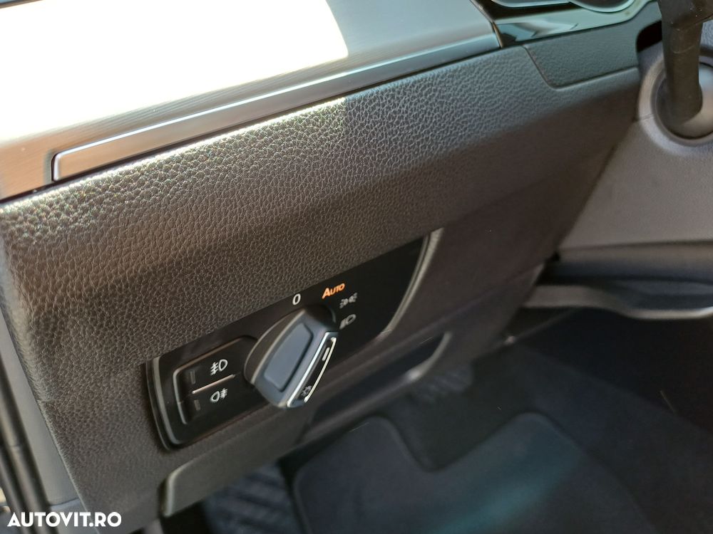Volkswagen Passat - 16