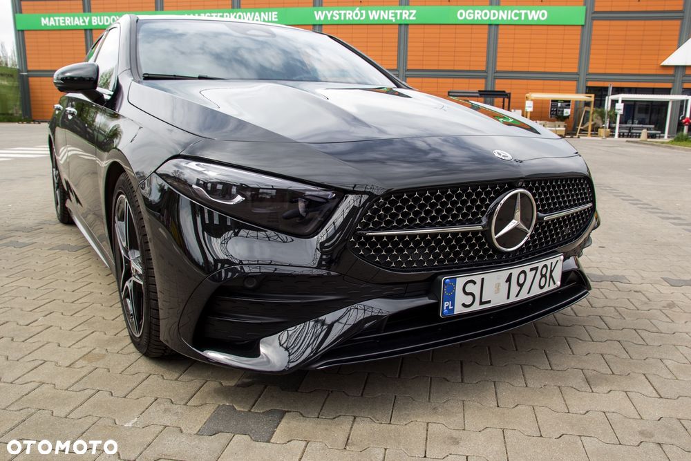 Mercedes-Benz Klasa A 220 4-Matic AMG Line 8G-DCT - 11