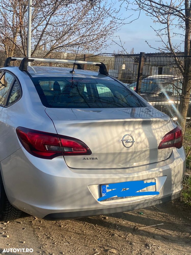 Opel Astra 1.6 TWINPORT ECOTEC Enjoy - 10