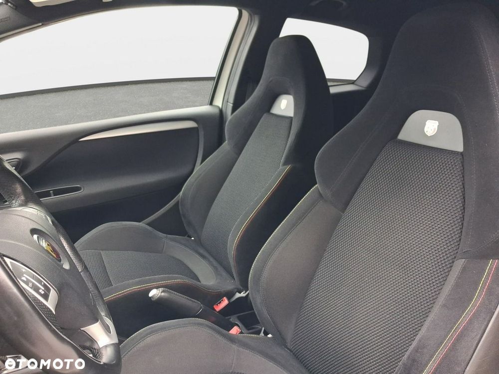 Fiat Punto - 12