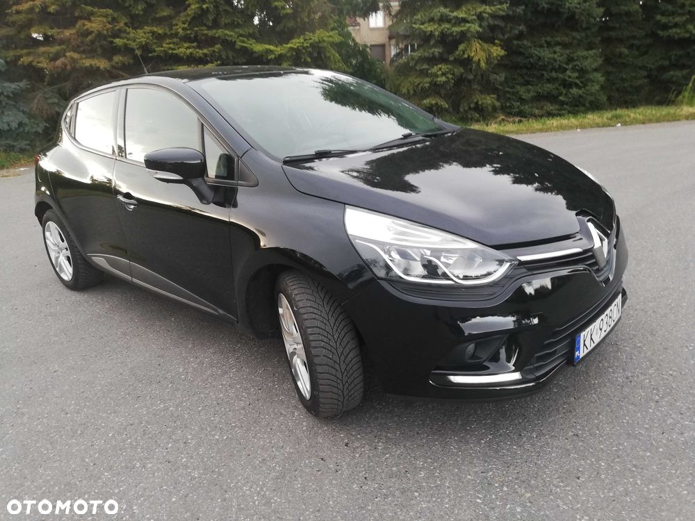 Renault Clio - 2
