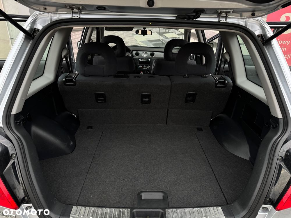 Mitsubishi Outlander - 16