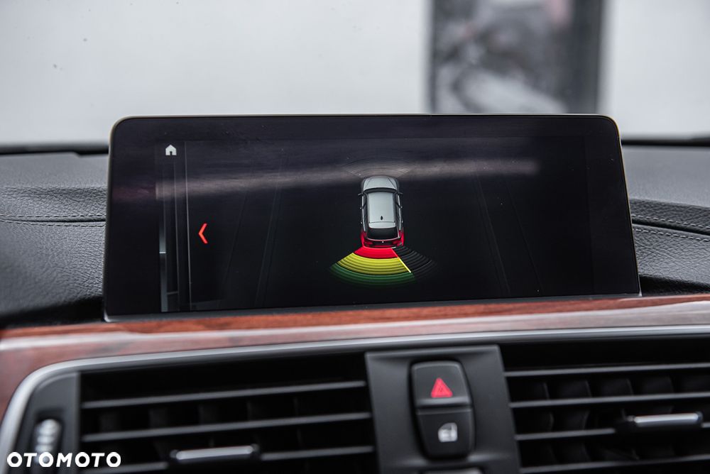 BMW Seria 3 320i Edition Luxury Line Purity - 20