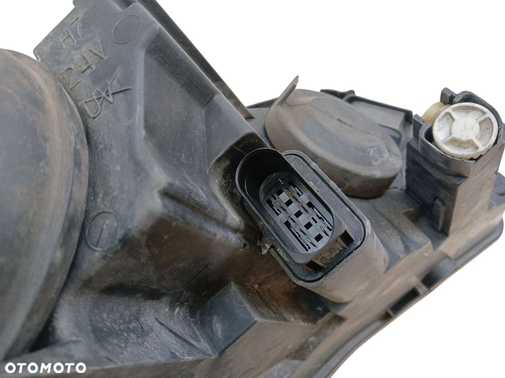 LAMPA LEWY PRZÓD VOLKSWAGEN PASSAT B6 (2005-2010) 2.0 TDI 140KM 3C0941005 - 2
