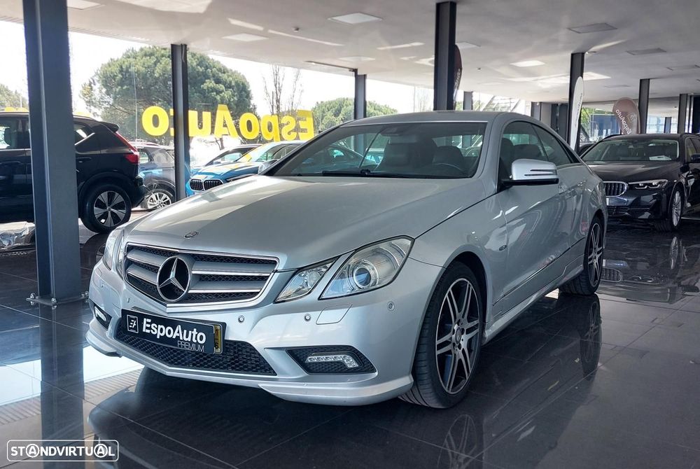 Mercedes-Benz E 220 CDi Avantgarde BlueEfficiency - 2