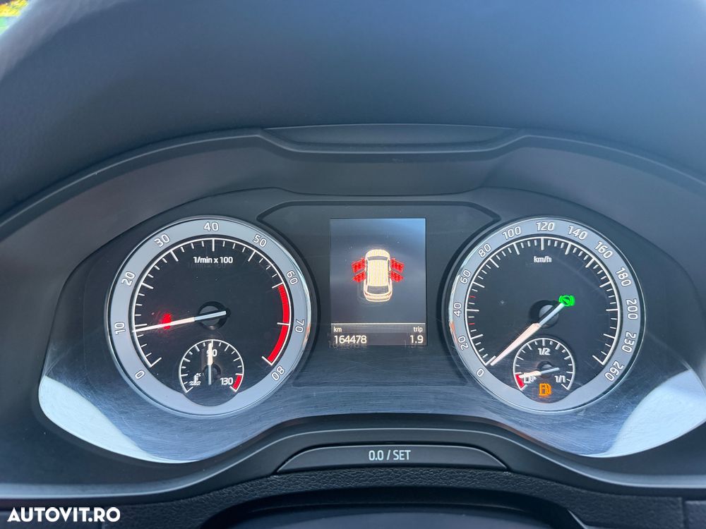 Skoda Karoq 1.5 TSI ACT DSG Style - 11