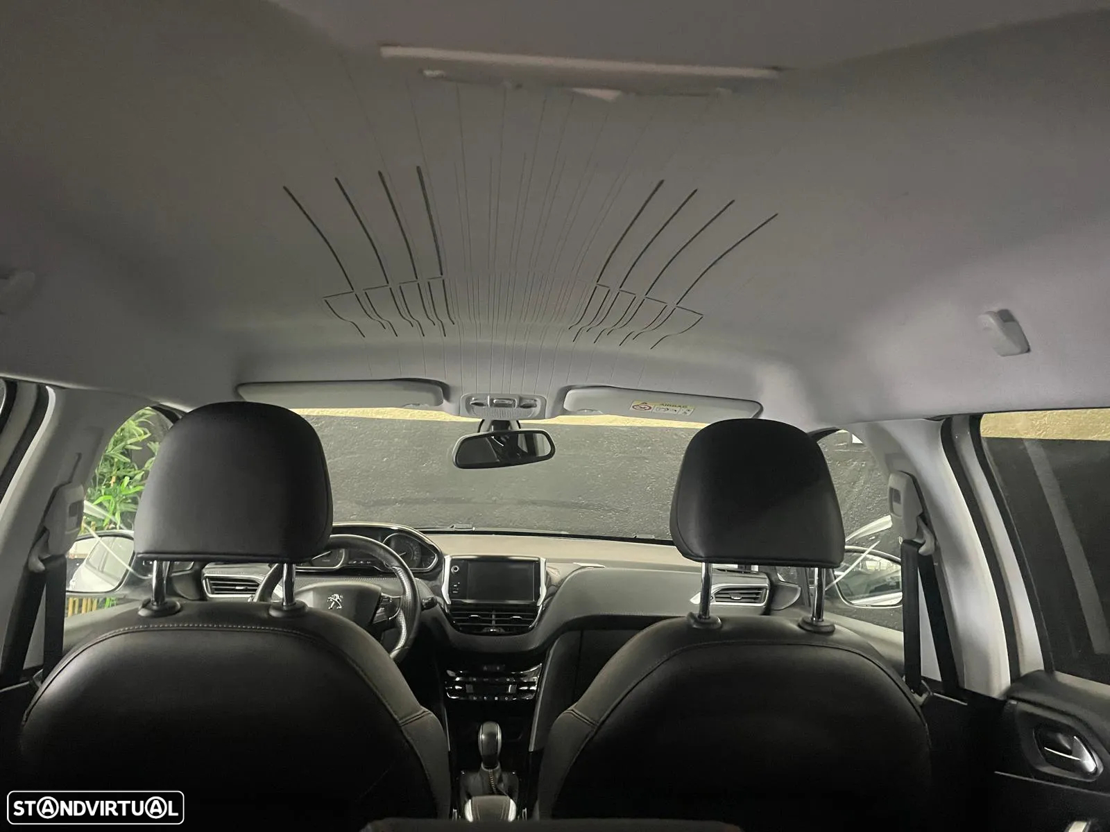 Peugeot 2008 1.2 PureTech Crossway - 31