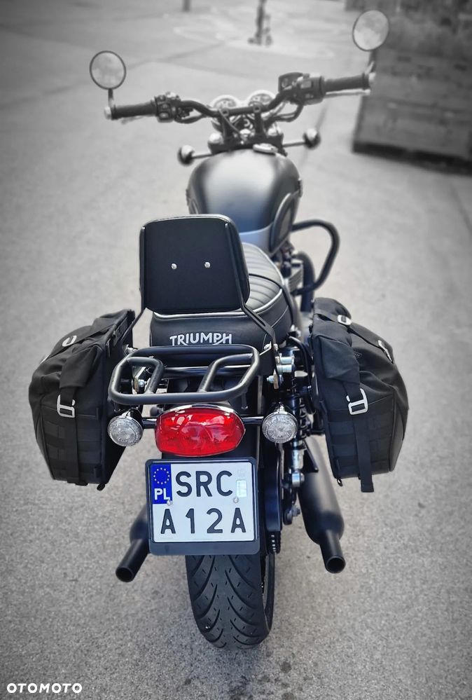 Triumph Bonneville - 5