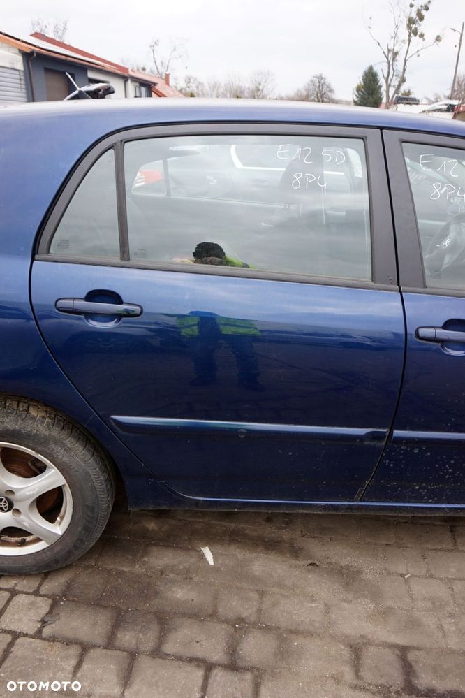 DRZWI TYLNE PRAWE COROLLA E12 LIFT 5D HB 8P4  GRANATOWY TOYOTA 2004-2007 - 1