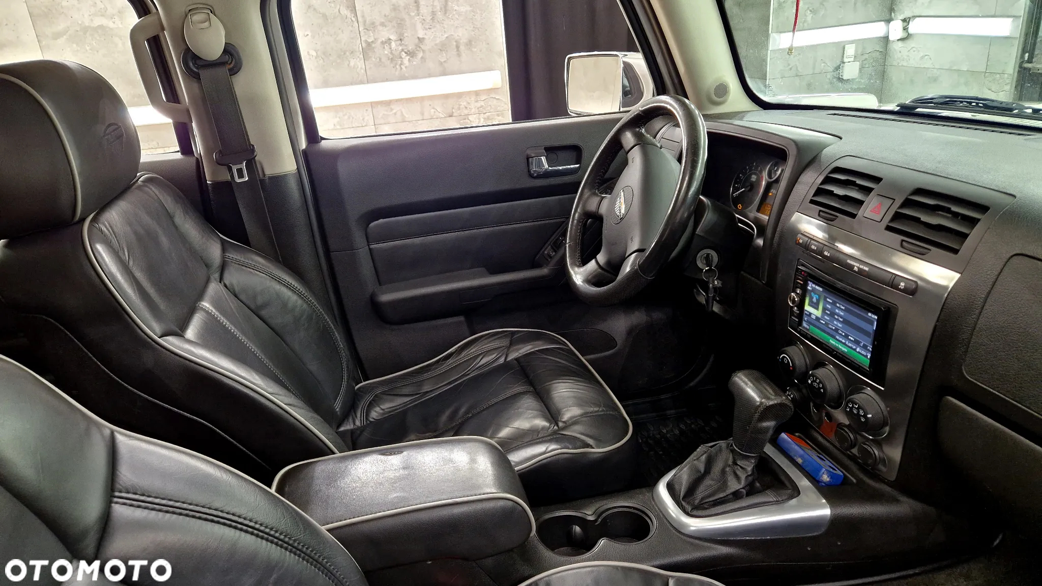 Hummer H3 Alpha - 23