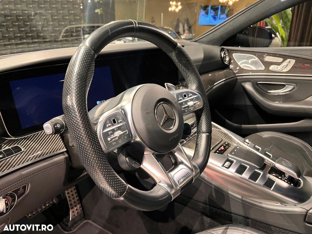 Mercedes-Benz AMG GT - 7