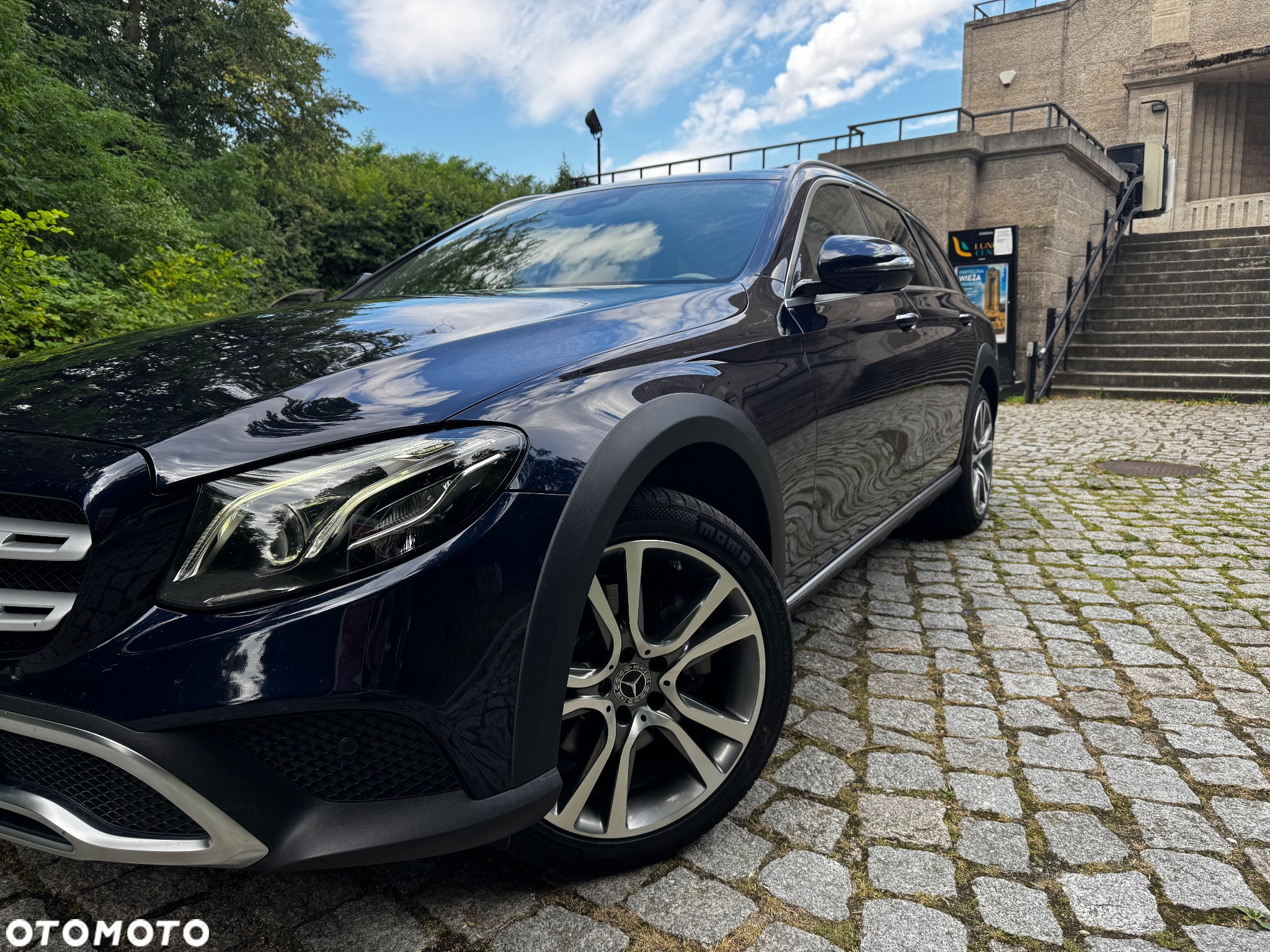 Mercedes-Benz Klasa E 220 d 4Matic T All-Terrain 9G-TRONIC Exclusive - 30