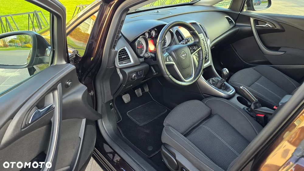 Opel Astra - 9