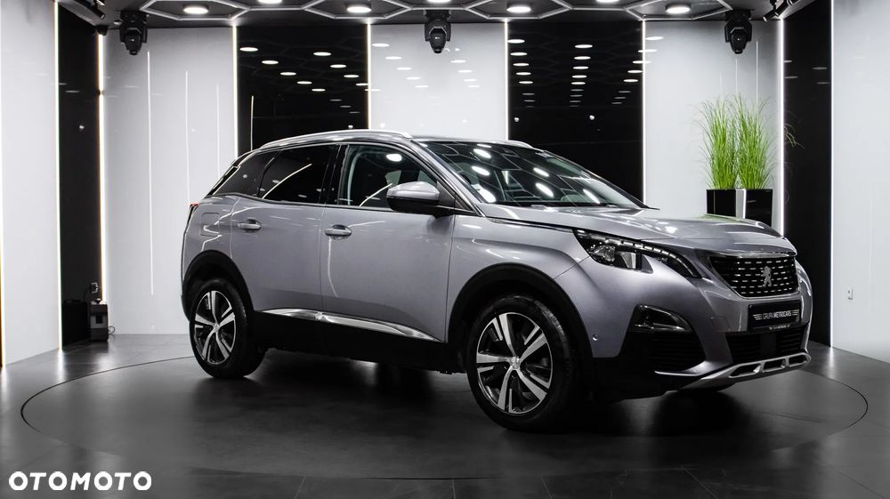 Peugeot 3008 1.2 PureTech Allure S&S - 9