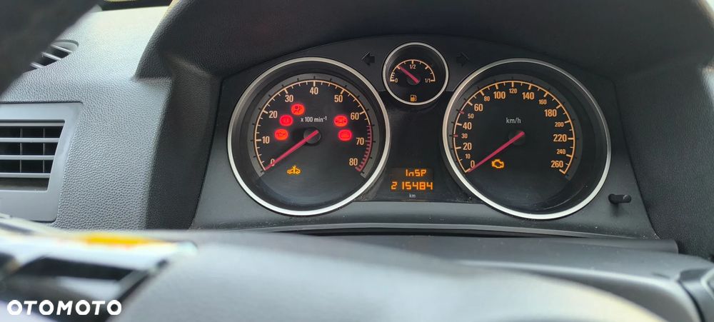 Opel Astra 1.6 Edition 111 Jahre - 9