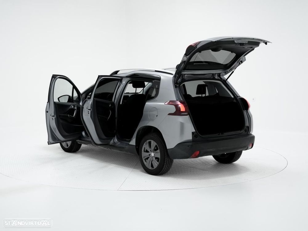 Peugeot 2008 1.2 PureTech Active - 5