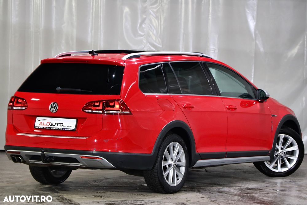 Volkswagen Golf Alltrack 2.0 TDI DSG 4Motion - 2