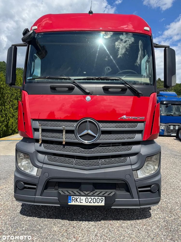 Mercedes-Benz 1843 - 19
