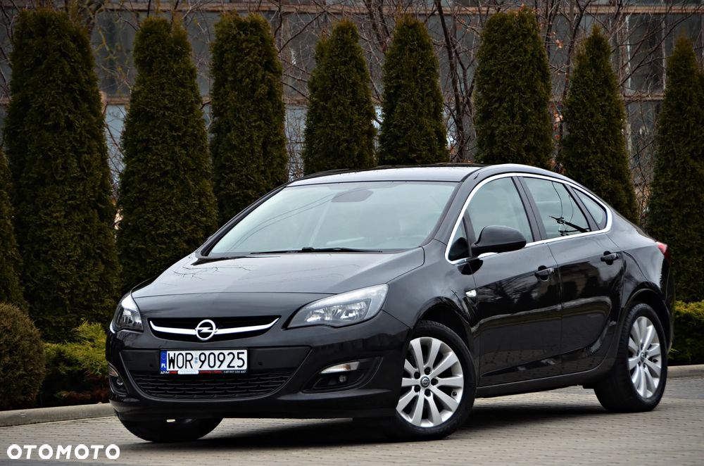 Opel Astra 1.6 CDTI Active - 10