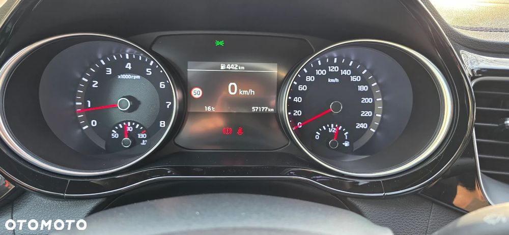 Kia XCeed 1.5 T-GDI Business Line - 12