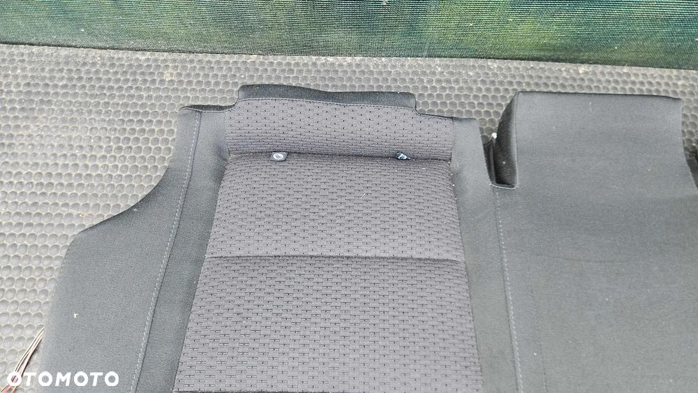 Kanapa Siedzisko Oparcie Welur Podłokietnik Uchwyt Napoje Cupholder Grzane Podgrzewane Skoda Superb II 2 - 28