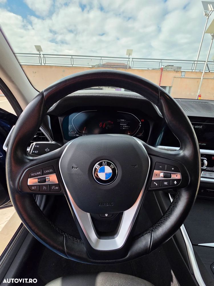BMW Seria 3 320d xDrive AT MHEV - 34