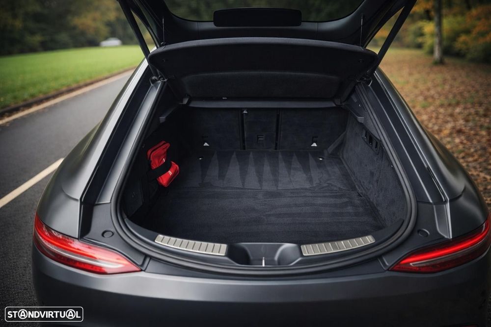 Mercedes-Benz AMG GT 43 4Matic+ - 29