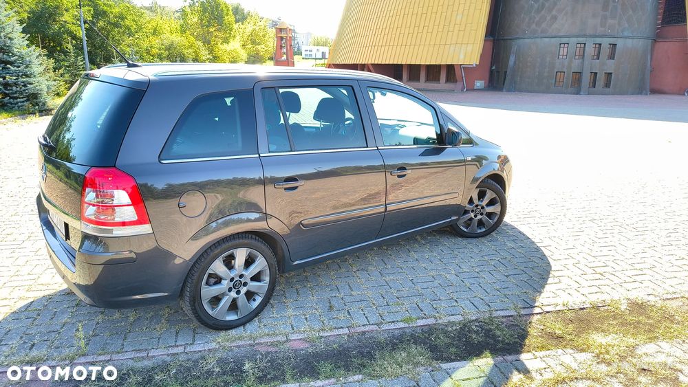 Opel Zafira - 7