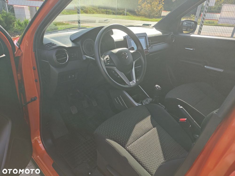 Suzuki Ignis - 17