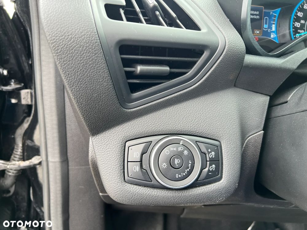 Ford C-MAX - 18