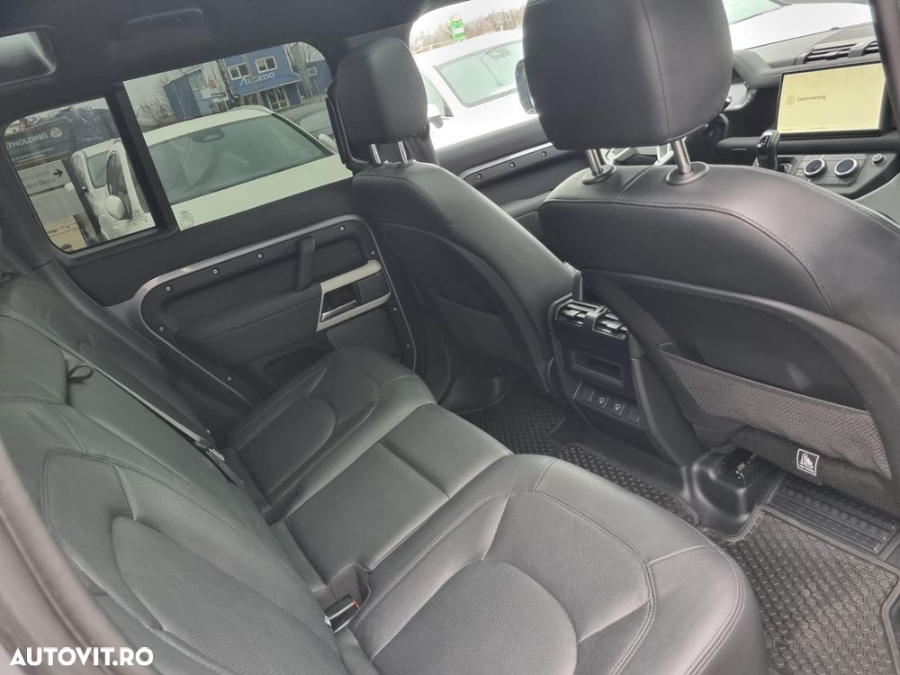 Land Rover Defender 110 3.0 D300 MHEV SE - 18