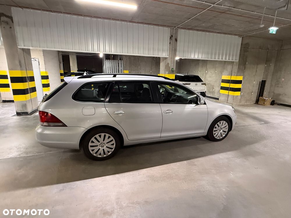 Volkswagen Golf - 3