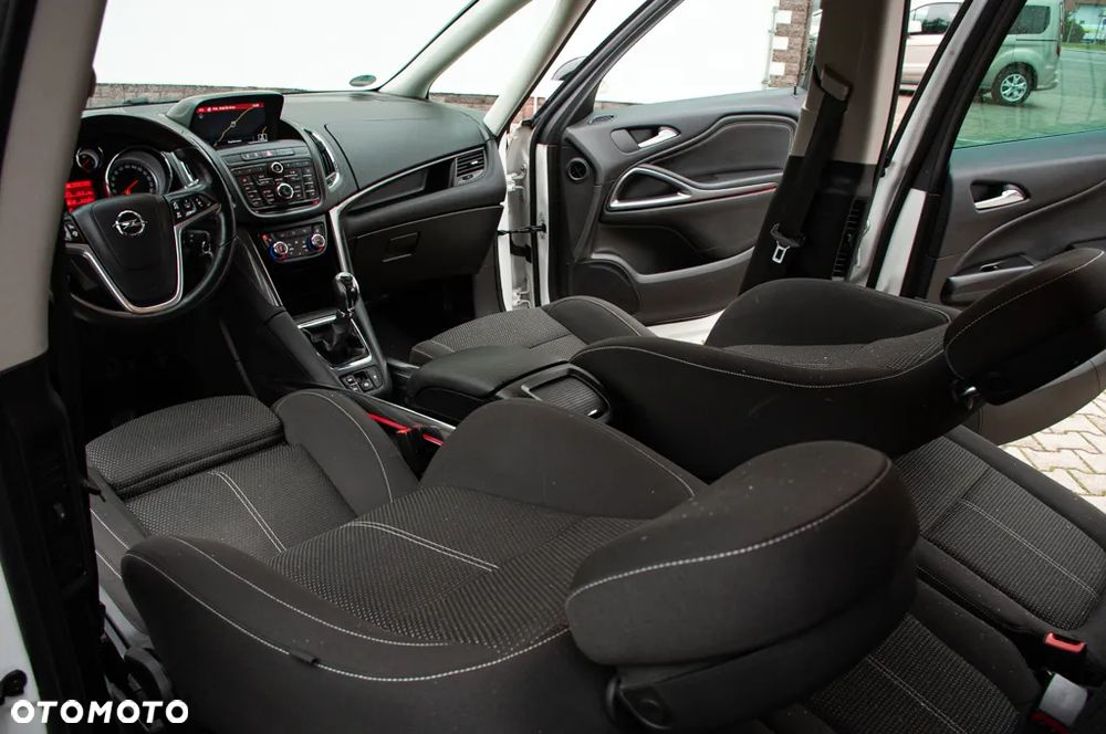 Opel Zafira Tourer 2.0 CDTI ecoFLEX Start/Stop Innovation - 34