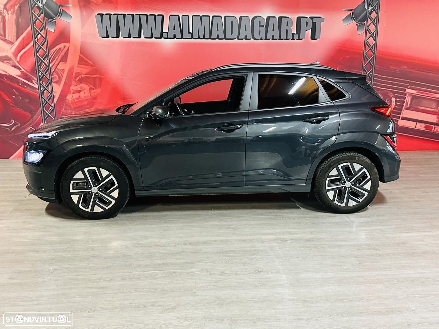 Hyundai Kauai EV 64.8 kWh Premium - 2