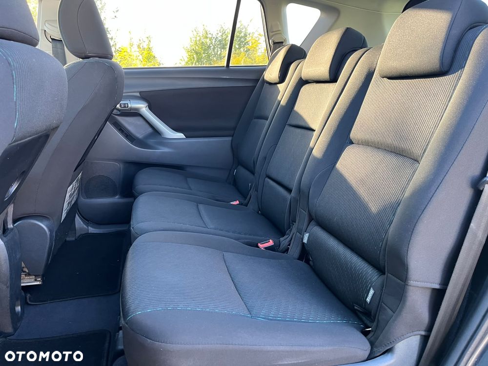 Toyota Verso 2.0 D-4D Sol - 17