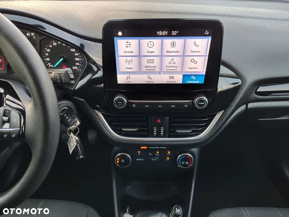 Ford Fiesta 1.1 S&S TREND - 25