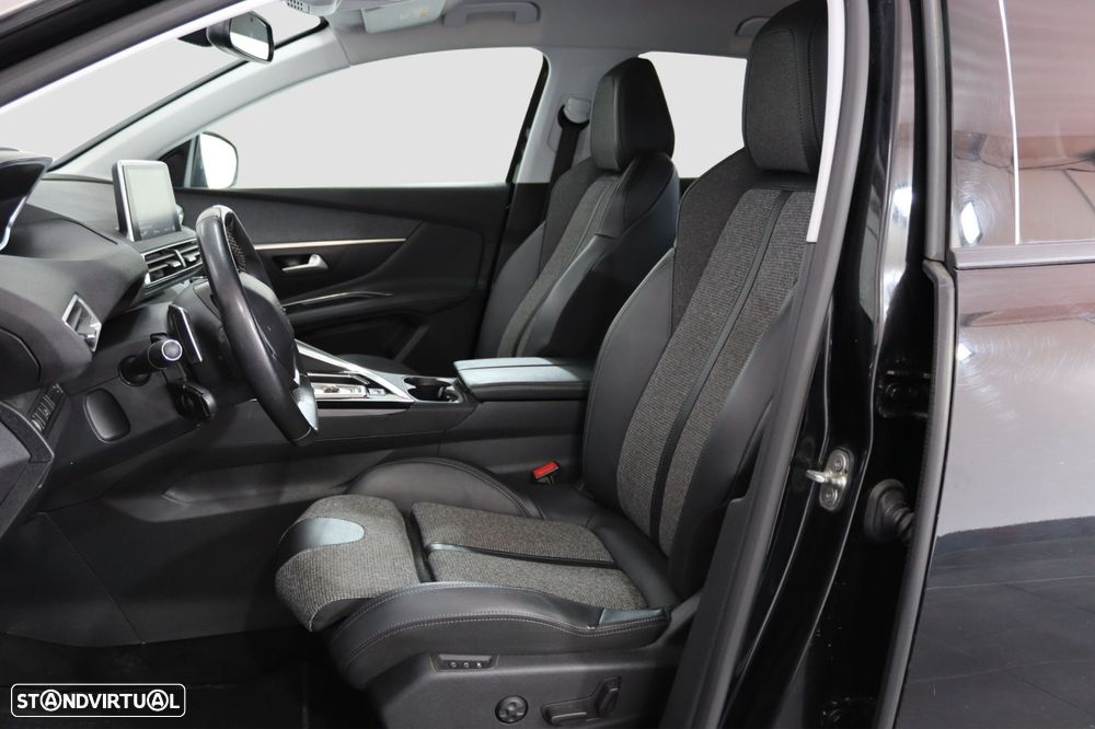 Peugeot 3008 1.2 PureTech Allure Pack EAT8 - 7