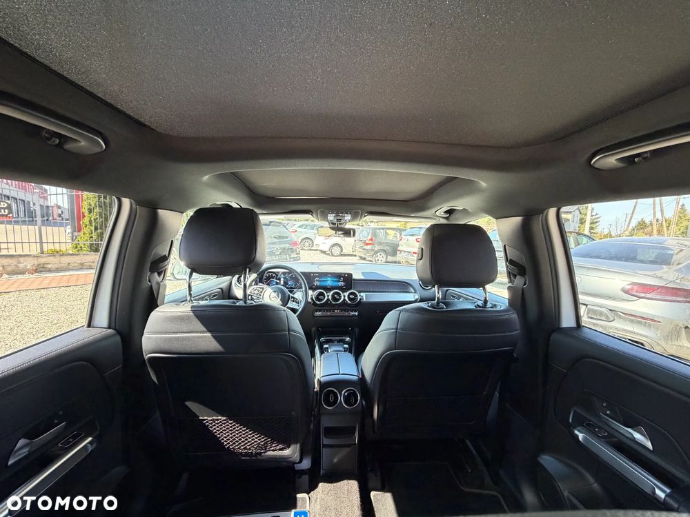 Mercedes-Benz GLB 250 4-Matic 8G-DCT - 23