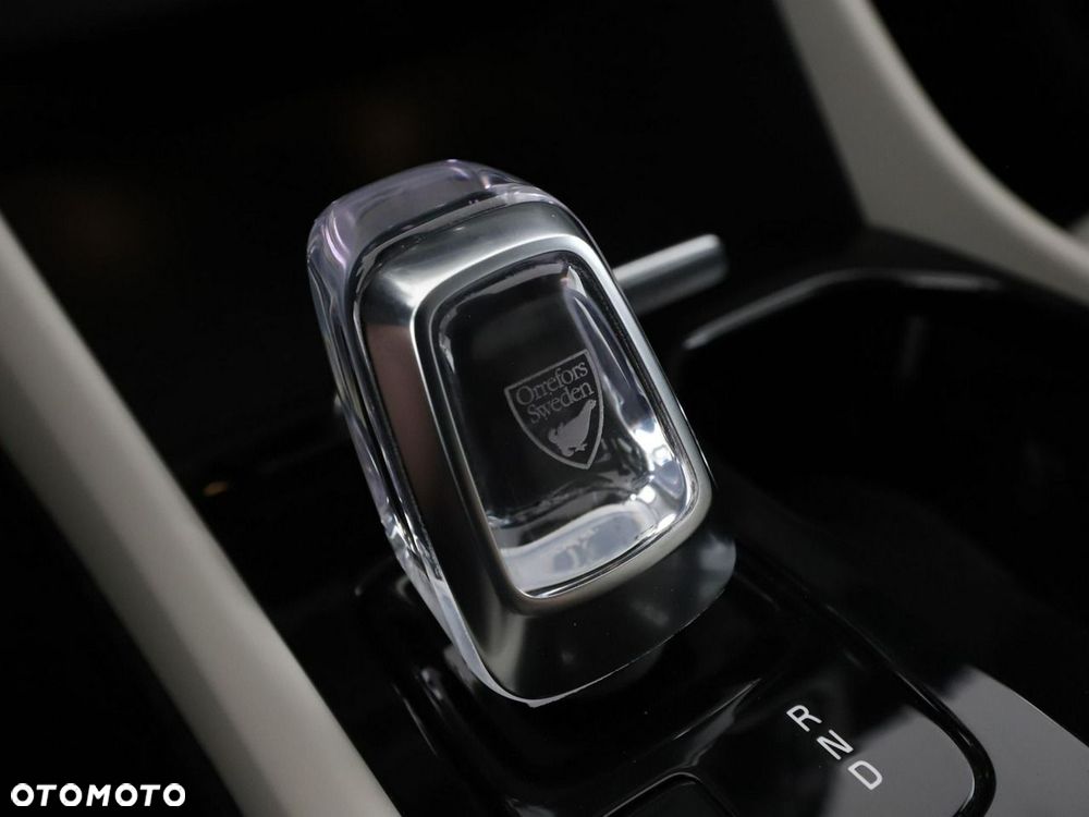 Volvo XC 40 D3 SCR Inscription - 32