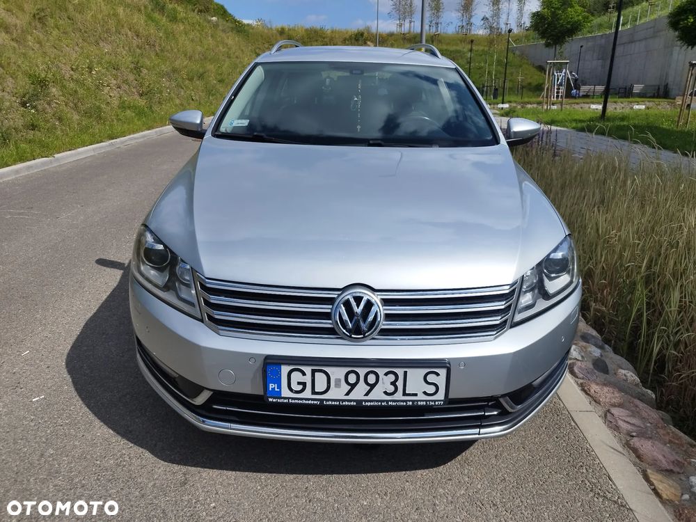 Volkswagen Passat 2.0 TDI Highline - 2