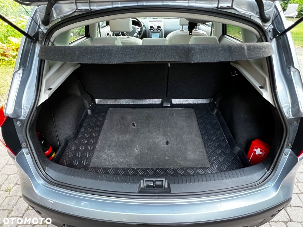 Nissan Qashqai 2.0 dCi 4x4 Tekna EU5 - 27