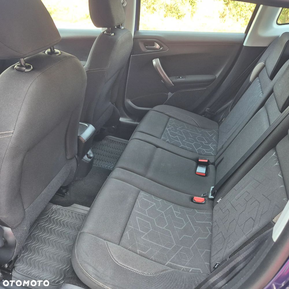 Peugeot 2008 PureTech 82 Active - 10